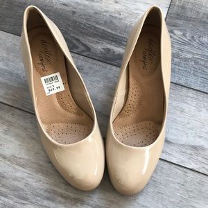 Nude Dexflex Comfort Heels